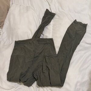 Lululemon 7/8 aligns